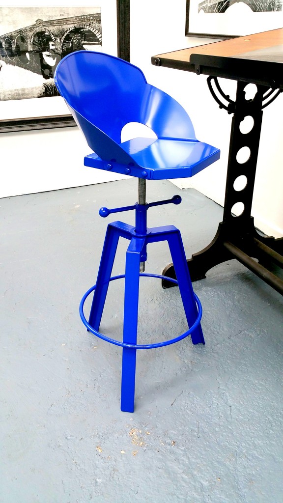Blue stool2
